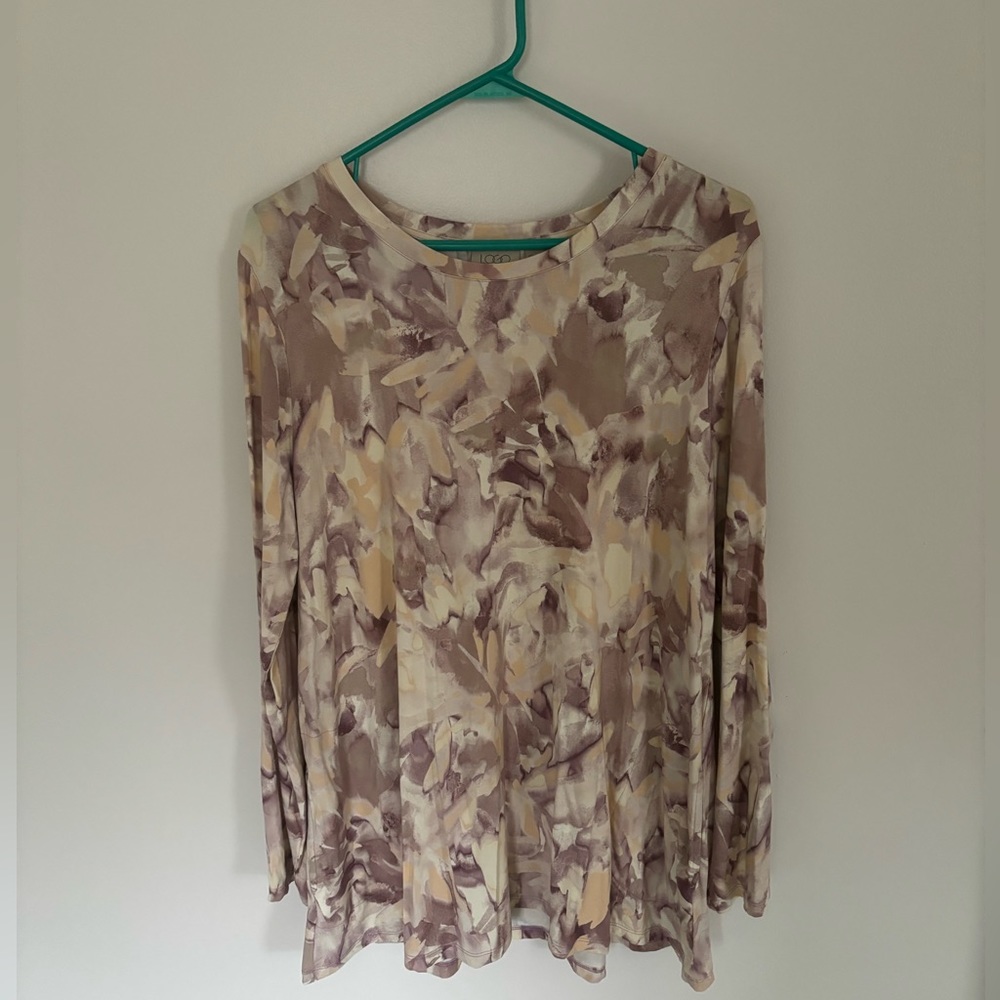 LOGO Tunic Top
